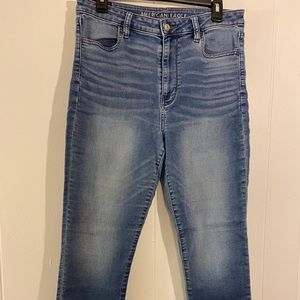 American Eagle Super Hi-Rise Jegging